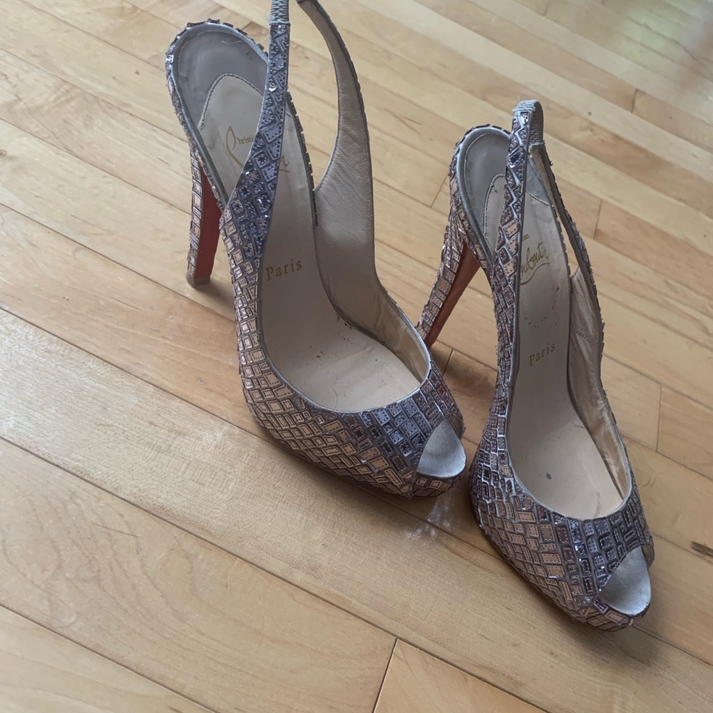 Authentic Christian Louboutin Silver Peep-Toe Slingbacks